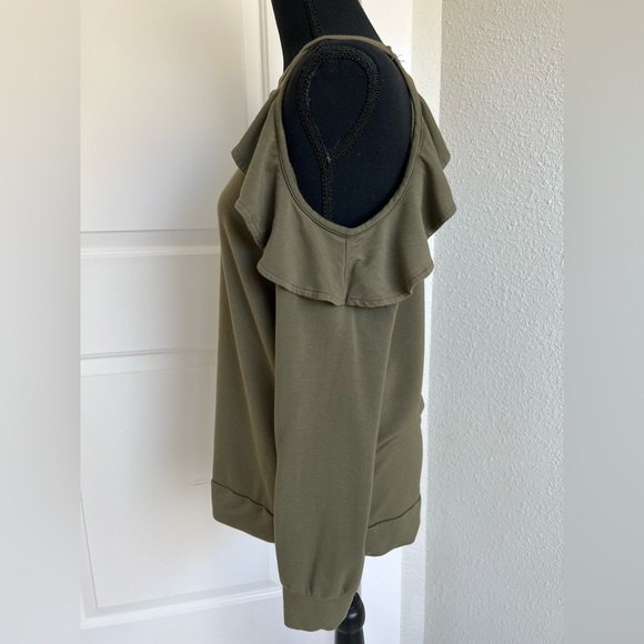 Skies Are Blue - Ruffle Cold Shoulder Knit Top - Picture 2 of 5